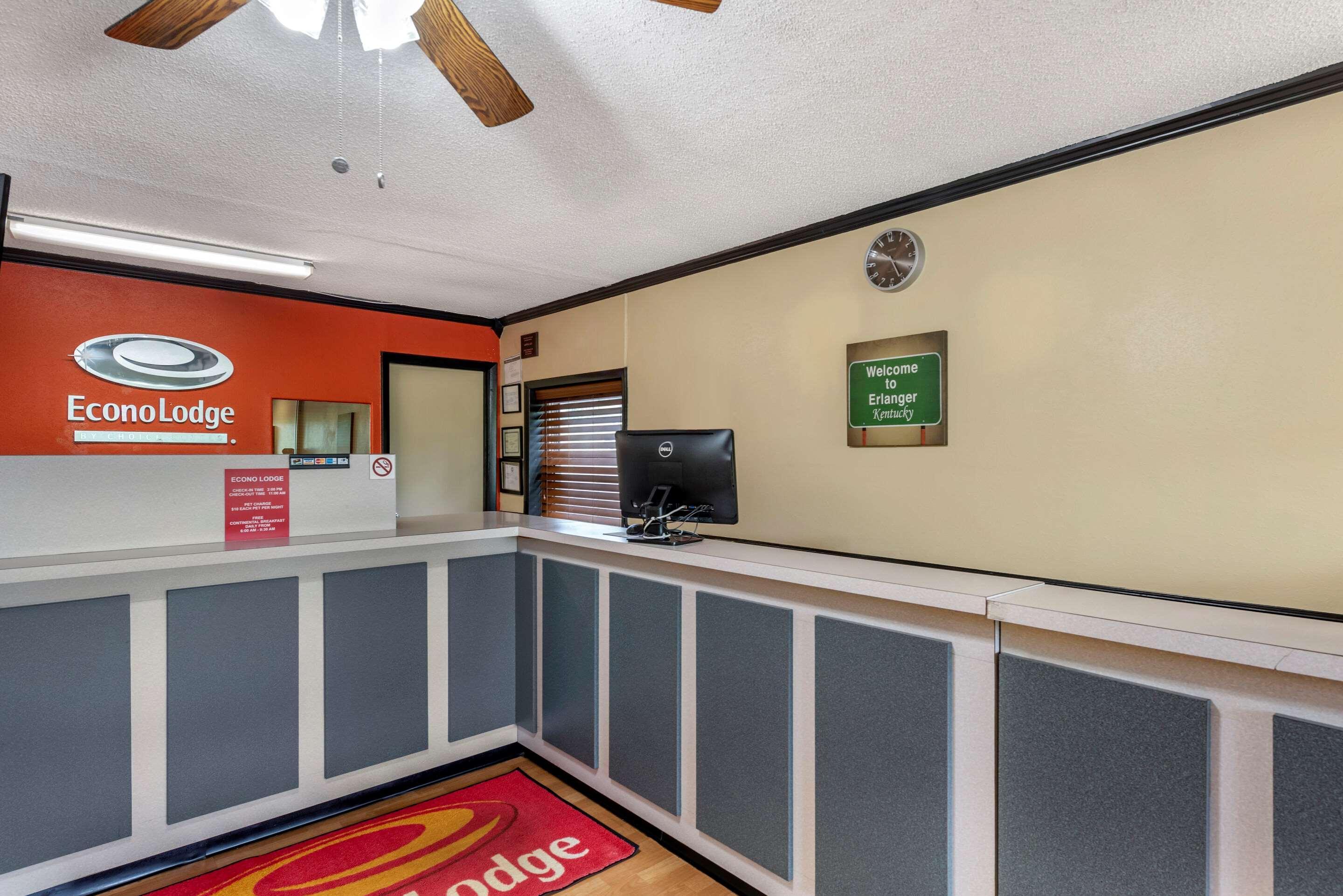 Econo Lodge Erlanger - Cincinnati Airport Екстериор снимка