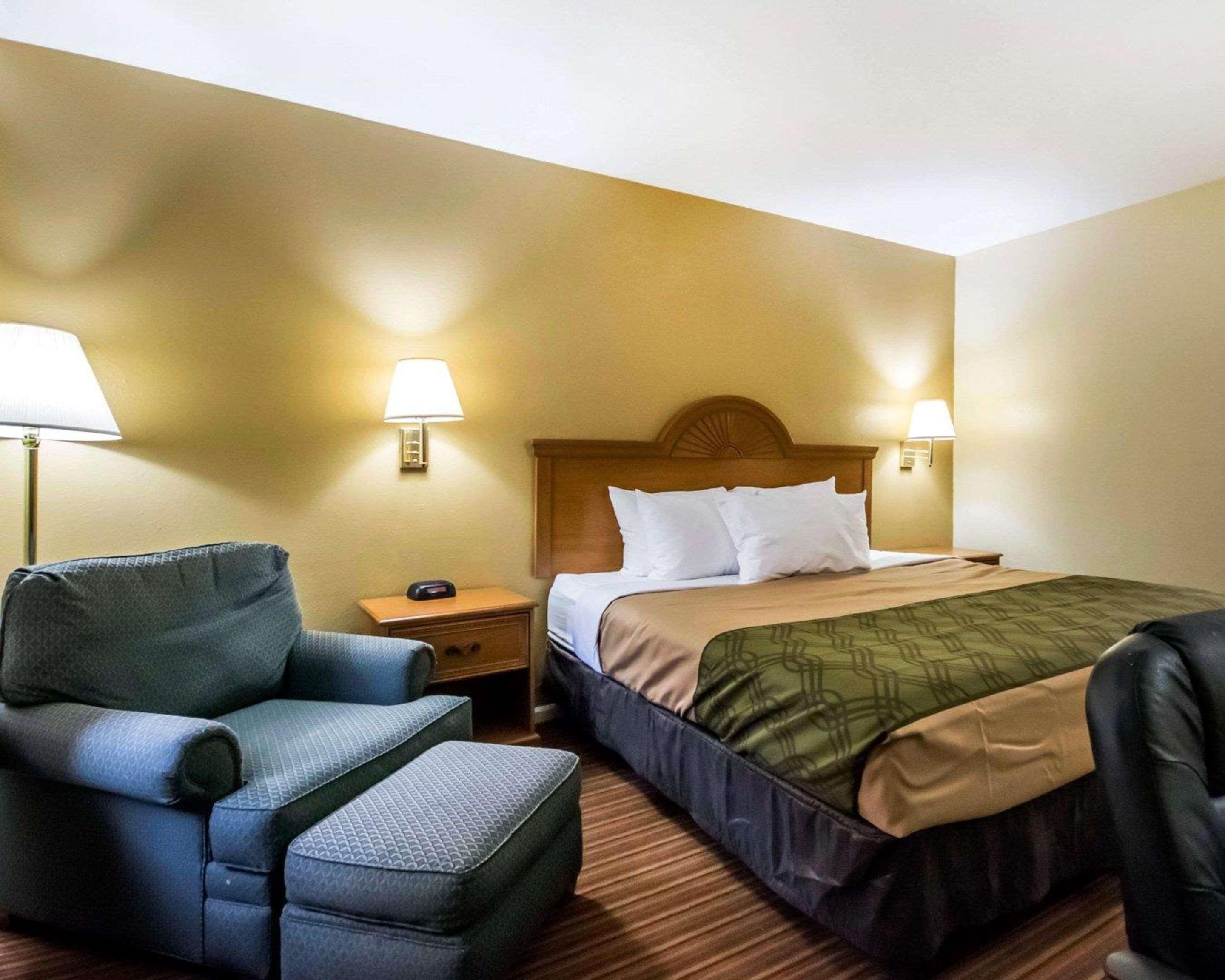 Econo Lodge Erlanger - Cincinnati Airport Екстериор снимка
