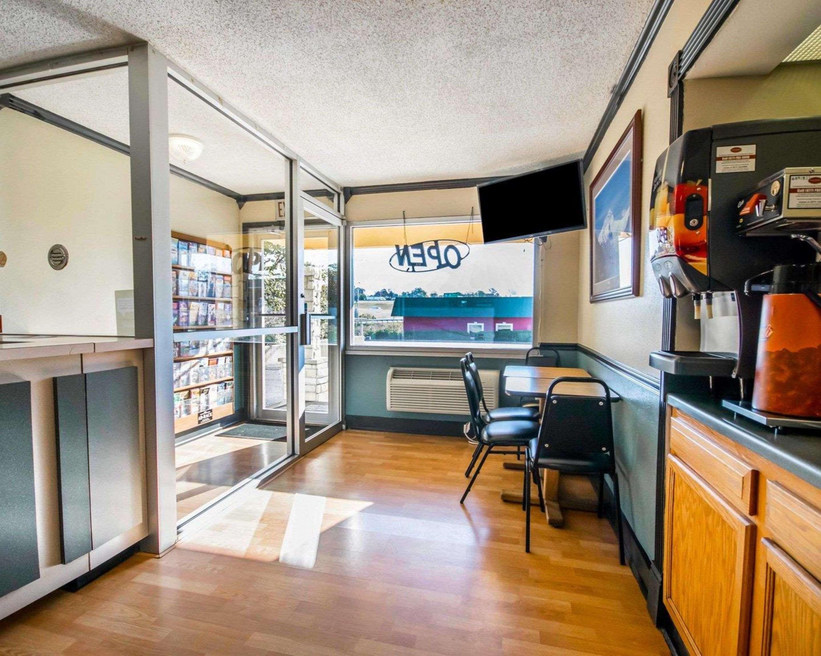 Econo Lodge Erlanger - Cincinnati Airport Екстериор снимка