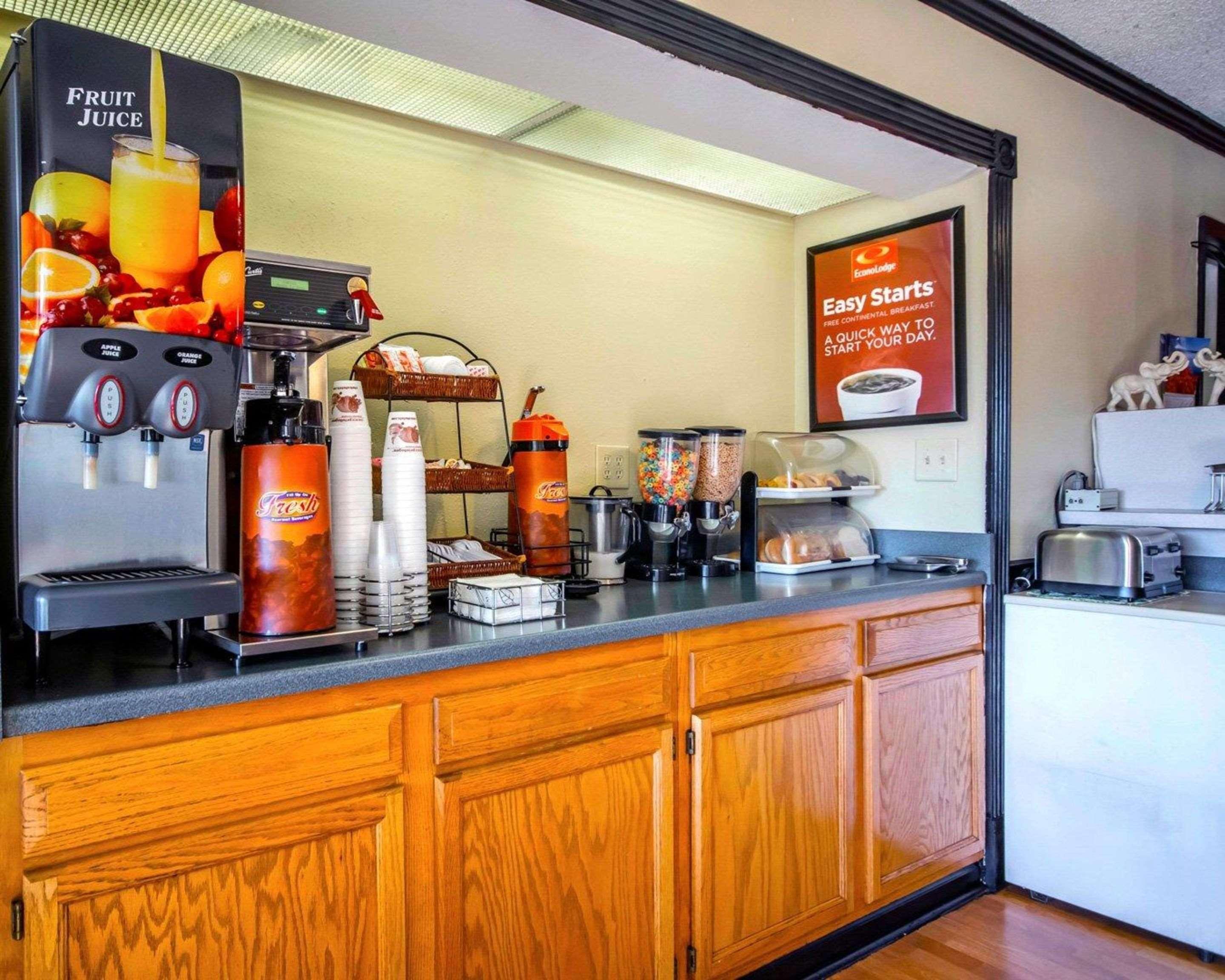 Econo Lodge Erlanger - Cincinnati Airport Екстериор снимка