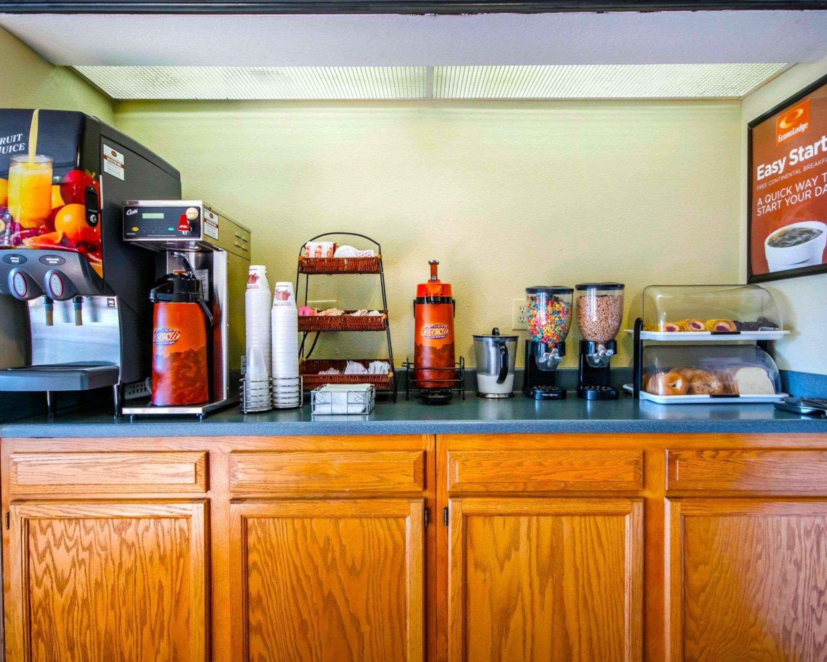Econo Lodge Erlanger - Cincinnati Airport Екстериор снимка